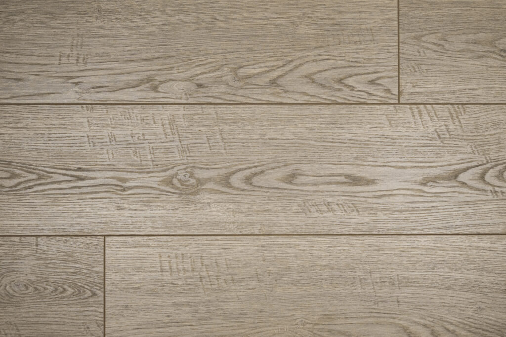 Ламинат 34 класса EVERSENSE Classic EL1051 Дуб Виктория натуральный светлый