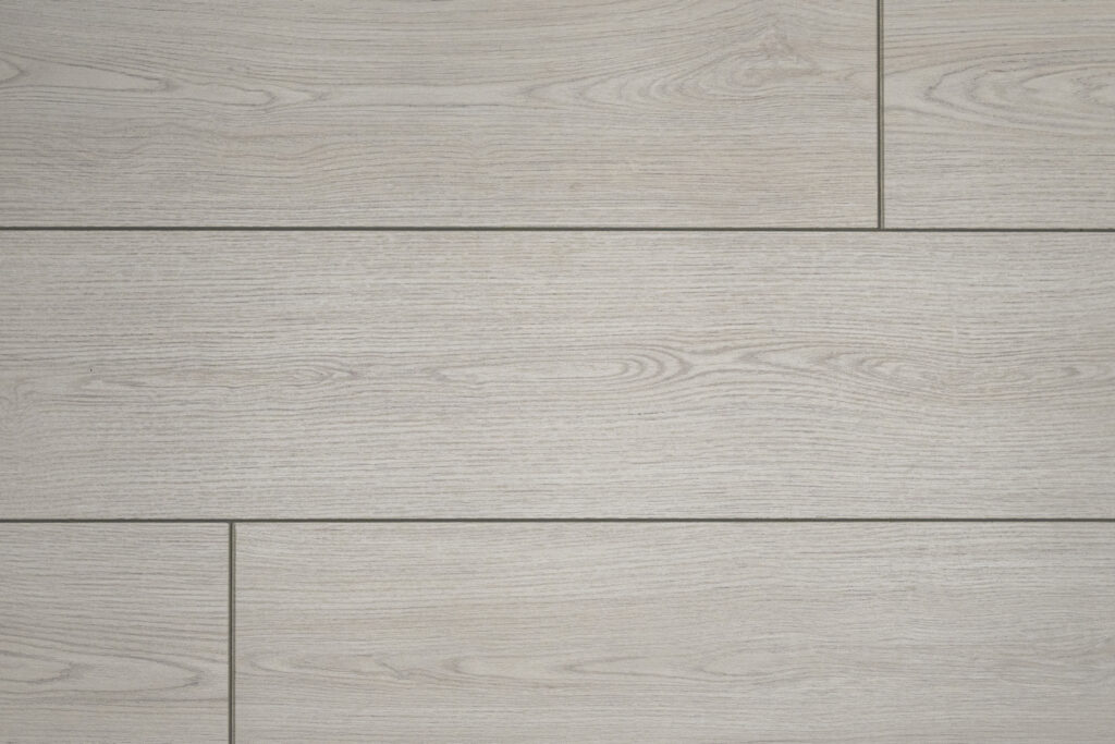 Ламинат 34 класса EVERSENSE Classic EL2150 Дуб Каселла белый