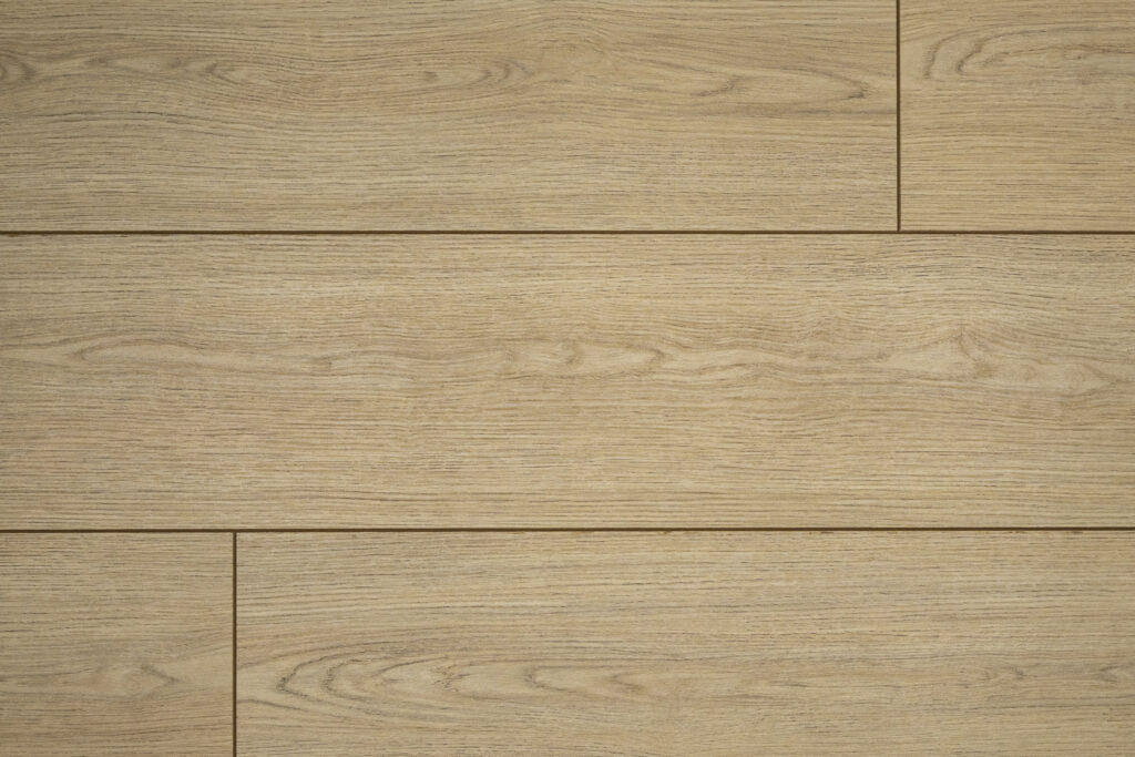 Ламинат 34 класса EVERSENSE Classic EL2151 Дуб Каселла натуральный светлый