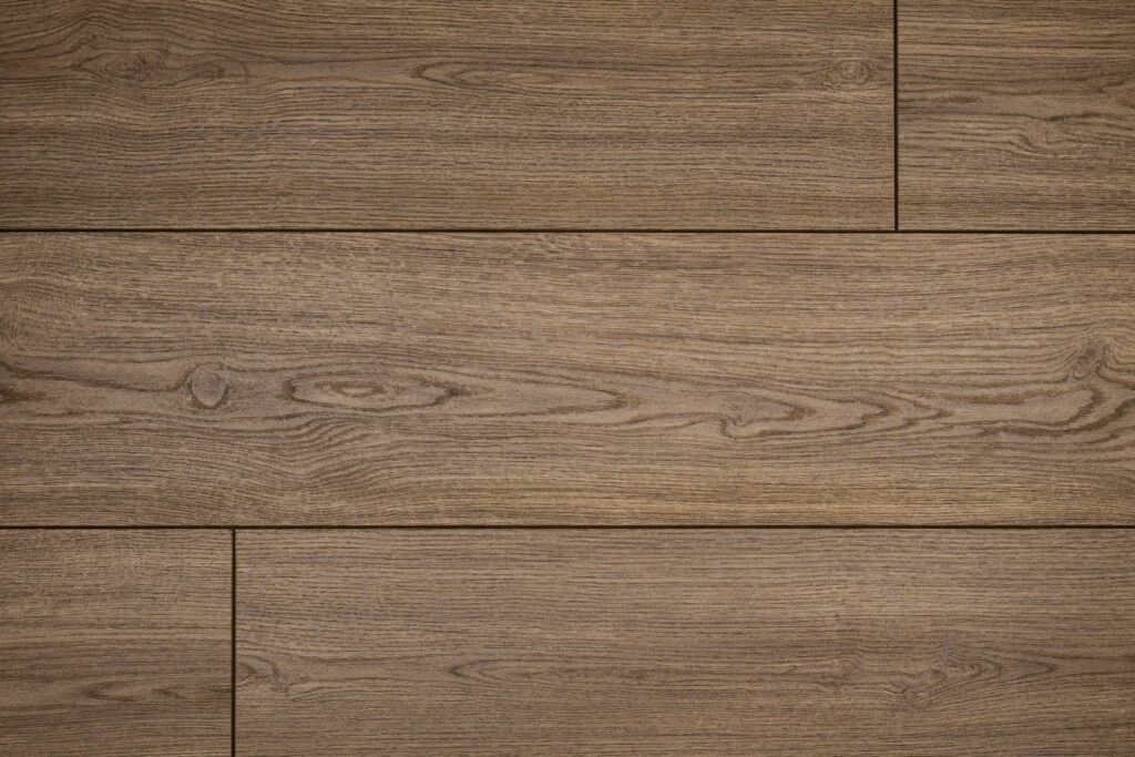 Ламинат 34 класса EVERSENSE Classic EL2153 Дуб Каселла коричневый