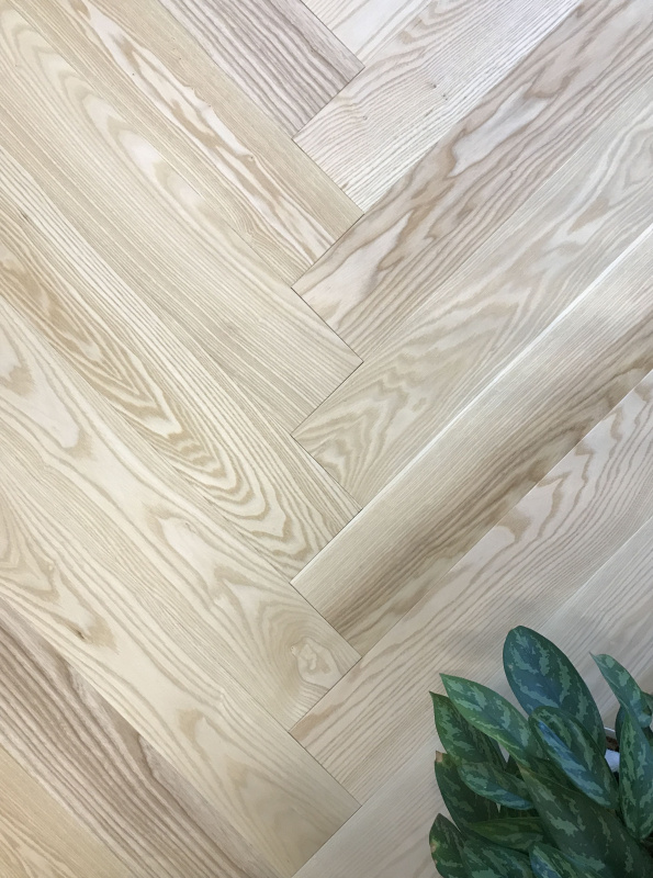 Паркетная инженерная доска трёхслойная Rezult (Ясень Кайлас)